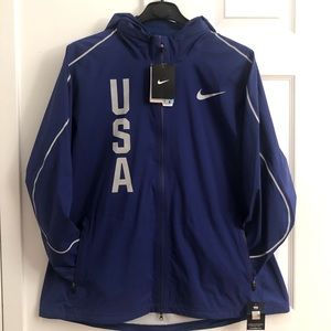 Nike USA Men’s Full Zip Detachable HoodWindbreaker